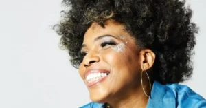 Read more about the article Macy Gray